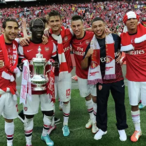 Arsenal Celebrate FA Cup Victory: Flamini, Sagna, Giroud, Koscielny, Oxlade-Chamberlain, Gibbs