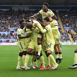 Arsenal Celebrate Gabriel's Goal Against Leicester City - Premier League 2021-22