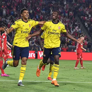 Arsenal Celebrate Goals Against FC Bayern in 2019 International Champions Cup