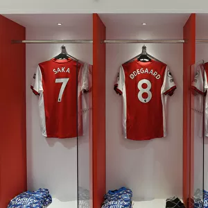 Arsenal Changing Room: Saka, Odegaard, Elneny Shirts Ready for Arsenal v Leeds United