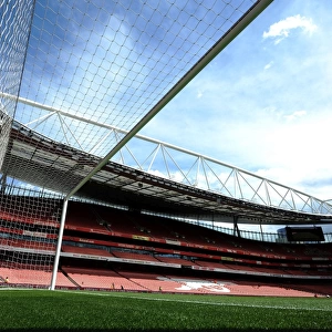 Arsenal at Emirates Stadium: Pre-Match Scene vs Norwich City (2015-16)