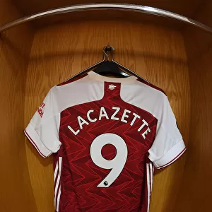 Arsenal 2019-20 Framed Print Collection: Arsenal v Watford 2019-20