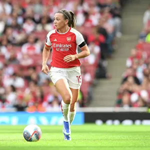 Arsenal FC vs Liverpool FC: Showdown in the Barclays Women's Super League at Emirates Stadium (2023-24)