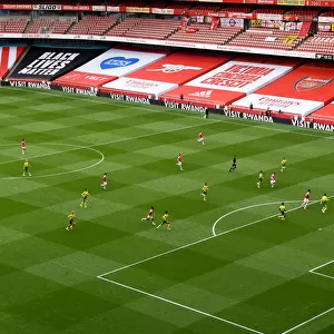 Arsenal FC vs Norwich City: Premier League Match at Emirates Stadium