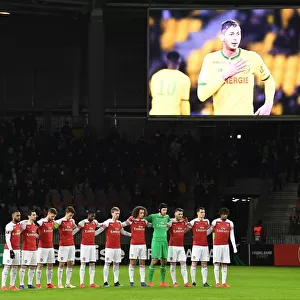 Arsenal Honors Emiliano Sala Before UEFA Europa League Clash Against BATE Borisov