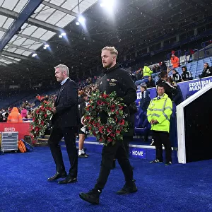 Arsenal and Leicester Managers Lay Armistice Day Poppy Wreaths Ahead of Women's Super League Clash