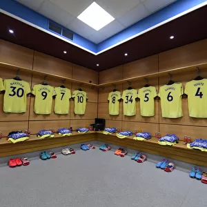 Arsenal United Team Spirit: Pre-Match Huddle, Aston Villa vs Arsenal, Premier League 2021-22