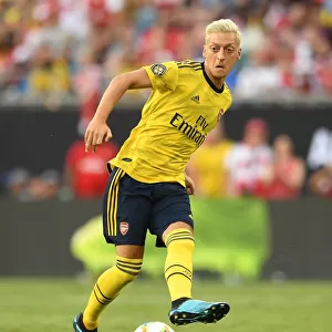 Arsenal vs. ACF Fiorentina: Mesut Ozil in Action at 2019 International Champions Cup, Charlotte