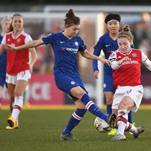 Arsenal vs. Chelsea: A Fierce Battle in the FA Womens Super League (2019-20) - Kim Little vs. Hannah Blundell