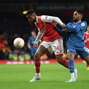 Arsenal vs PSV Eindhoven: Tight Battle in UEFA Europa League Group A