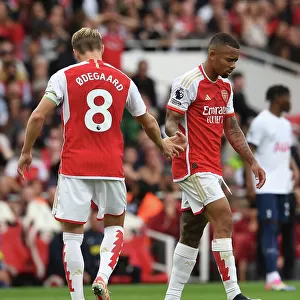 Arsenal vs. Tottenham: Martin Odegaard and Gabriel Jesus Exchange Handshakes in 2023-24 Premier League Clash