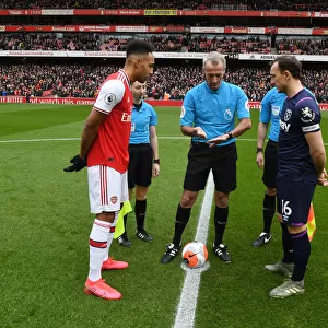 Arsenal vs. West Ham: Aubameyang and Noble at the Premier League Coin Toss