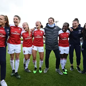 Arsenal Women Celebrate Victory Over Manchester City: Schnaderbeck, Walti, Bloodworth, Mead, McCabe, Montemurro, Carter, Veje