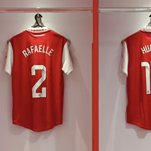 Arsenal Women Collection: Arsenal Women v Tottenham Hotspur Women 2022-23