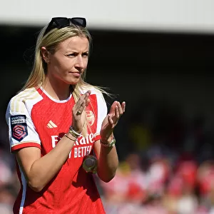 Arsenal Women Triumph Over Aston Villa in FA Women's Super League: Leah Williamson Celebrates Victory