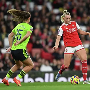 Arsenal Women vs Manchester United: Barclays WSL Clash at Emirates Stadium