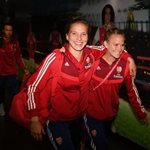 Arsenal Women's Stars Tabea Kemme and Leonie Maier Prepared for Emirates Cup Clash Against FC Bayern Munich