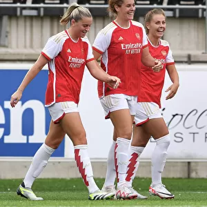 Arsenal Women's UEFA Champions League Triumph: Jennifer Beattie's Game-Winning Goal vs Paris FC (September 2023)
