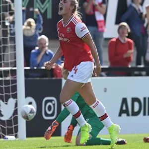 Arsenal Women's Victory: Jill Roord Scores Second Goal Against West Ham United in WSL Clash