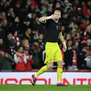 Arsenal's Aaron Ramsdale Emotional Reunion with Family after Arsenal v Brentford Match
