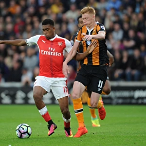 Arsenal's Alex Iwobi vs. Hull's Sam Clucas: A Premier League Battle