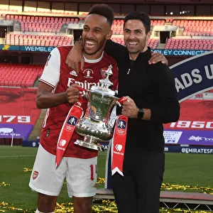 Arsenal's Arteta and Aubameyang Celebrate FA Cup Victory Over Chelsea in Empty Wembley Stadium