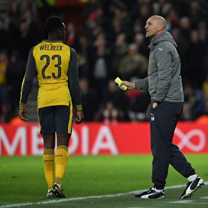 Arsenal's Assistant Manager Bould Motivates Danny Welbeck During Southampton FA Cup Clash