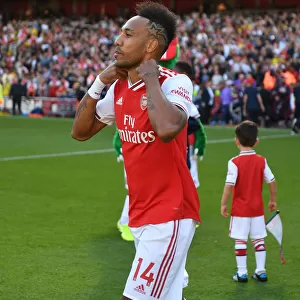 Arsenal's Aubameyang Gears Up for Arsenal v Tottenham Showdown (2019-20)
