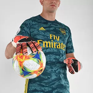 Arsenal's Emiliano Martinez Prepares for 2019-20 Season at Training