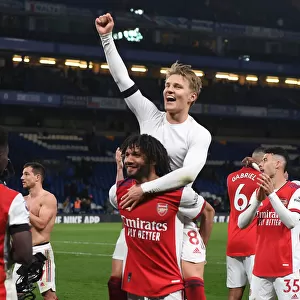 Arsenal's Glory: Celebrating a Hard-Fought Victory Over Chelsea in the Premier League