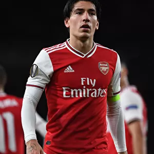 Arsenal's Hector Bellerin in Action during Europa League Match against Standard Liege
