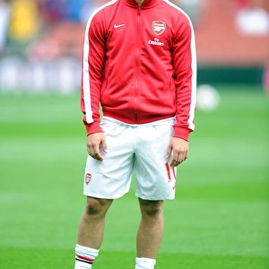 Arsenal's Jack Wilshere Readies for Kickoff Against Aston Villa (2013-14 Premier League)