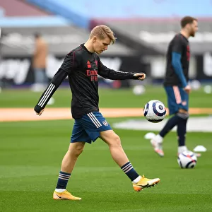 Arsenal's Martin Odegaard Gears Up for West Ham Clash in Premier League