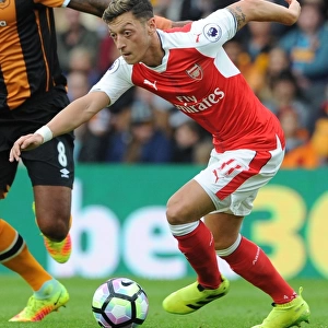 Arsenal's Mesut Ozil Sparks 4-1 Victory Over Hull City in Premier League