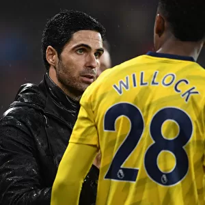 Arsenal's Mikel Arteta Coaches Joe Willock During AFC Bournemouth Clash (Premier League 2019-20)