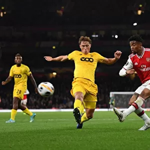 Arsenal's Nelson Clashes with Vojvoda in Europa League Showdown at Emirates Stadium