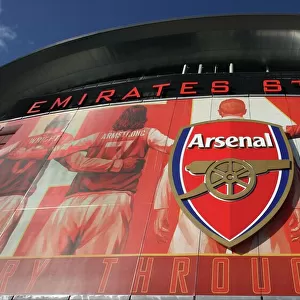 Arsenal's New Emirates Stadium Banners: A Symbol of Arsenalization