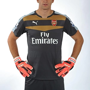 Arsenal's New First Team Goalkeeper: Emiliano Martinez