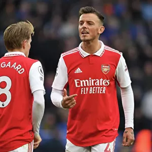 Arsenal's Odegaard and White in Action: Leicester City vs Arsenal, Premier League 2022-23