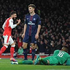 Arsenal's Olivier Giroud Celebrates Second Goal Against Paris Saint-Germain in 2016-17 UEFA Champions League