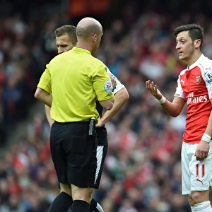 Arsenal's Ozil Argues with Referee during Arsenal vs. Watford, Premier League 2015-16