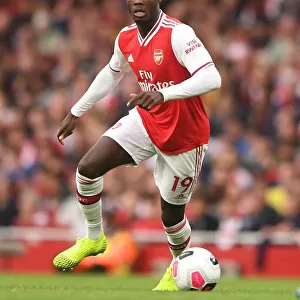 Arsenal's Pepe Shines in Premier League Clash Against Aston Villa