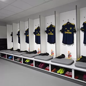 Arsenal's Pre-Match Unity: The Calm Before the Liverpool Storm (2019-20)