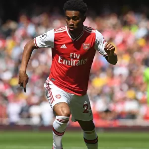 Arsenal's Reiss Nelson in Action: Premier League Showdown against Burnley, 2019-20
