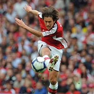 Arsenal's Tomas Rosicky Scores in 2-1 Victory over Athletico Madrid, Emirates Cup 2009