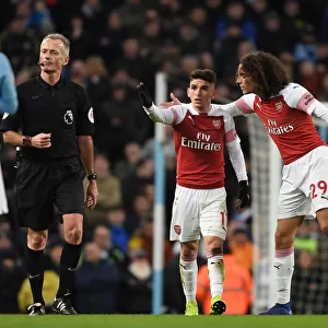 Arsenal's Torreria and Guendouzi Protest Referee Decision During Manchester City vs Arsenal (2018-19)