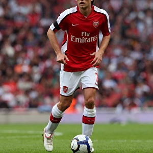 Arsenal's Triumph over Atletico Madrid: Rosicky's Brilliant Performance in the 2:1 Emirates Cup Victory, 2009
