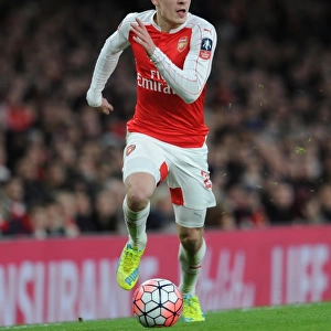 Arsenal's Triumph: Hector Bellerin's Game-Winning Performance in FA Cup Victory over Sunderland (1/9/15)