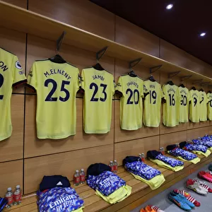 Arsenal's Unity Before Battle: The Pre-Match Huddle vs Aston Villa, Premier League 2021-22