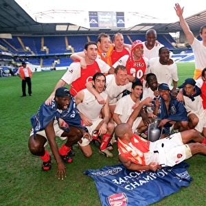 Arsenal's Victory Celebration: Tottenham Hotspur vs Arsenal, FA Premiership, 25/4/04